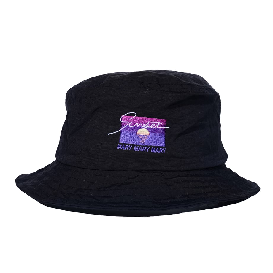 バケットハット