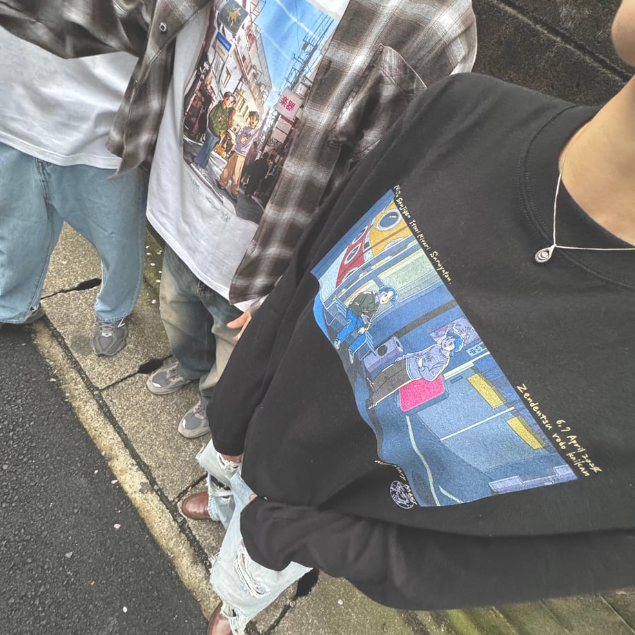 Tシャツ- 3次元にて Black