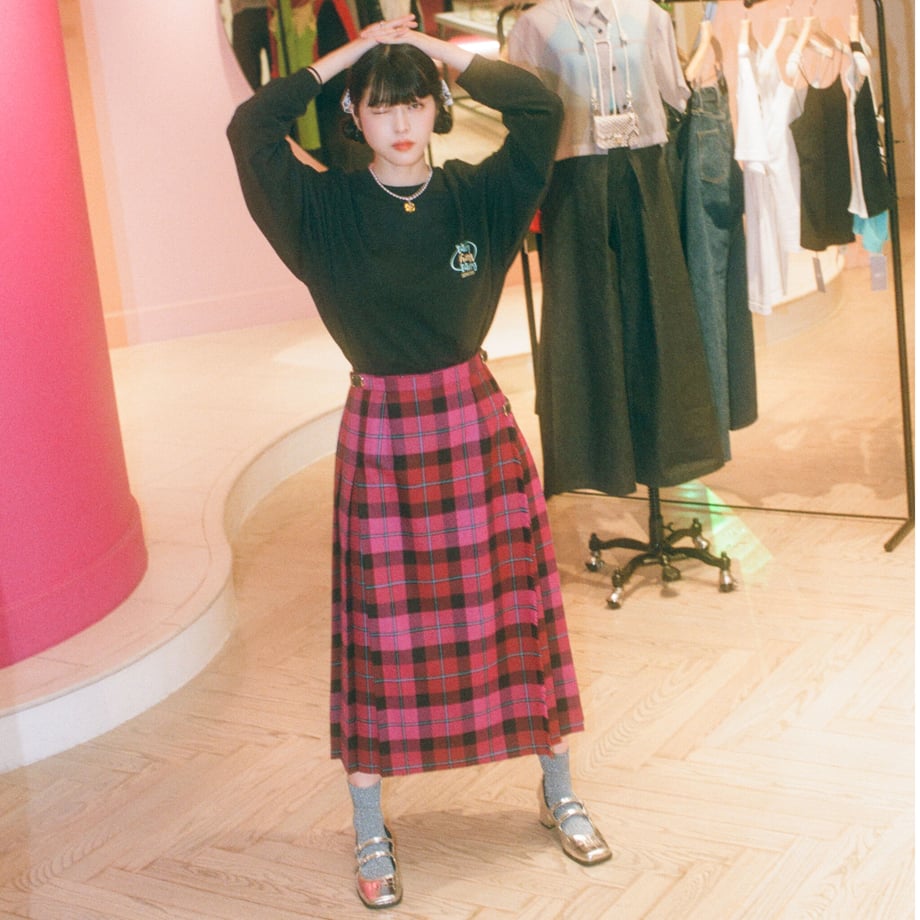 ほろ酔いとくちゃん ロンT -White- 【マリマリマリー×マンガートビームス】