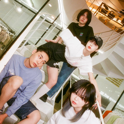 ほろ酔いとくちゃん ロンT -Black- 【マリマリマリー×マンガートビームス】